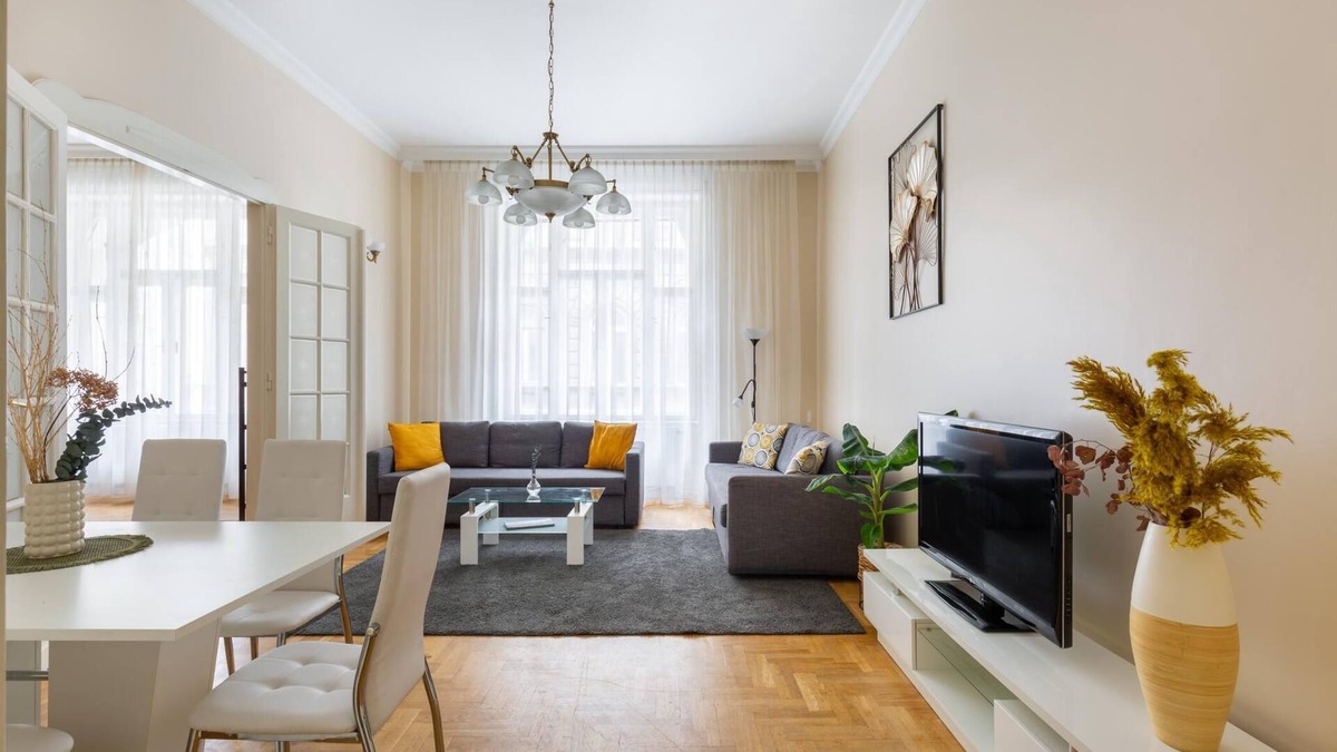 Erzsebetvaros Apartment | spacious family apartment in the city center