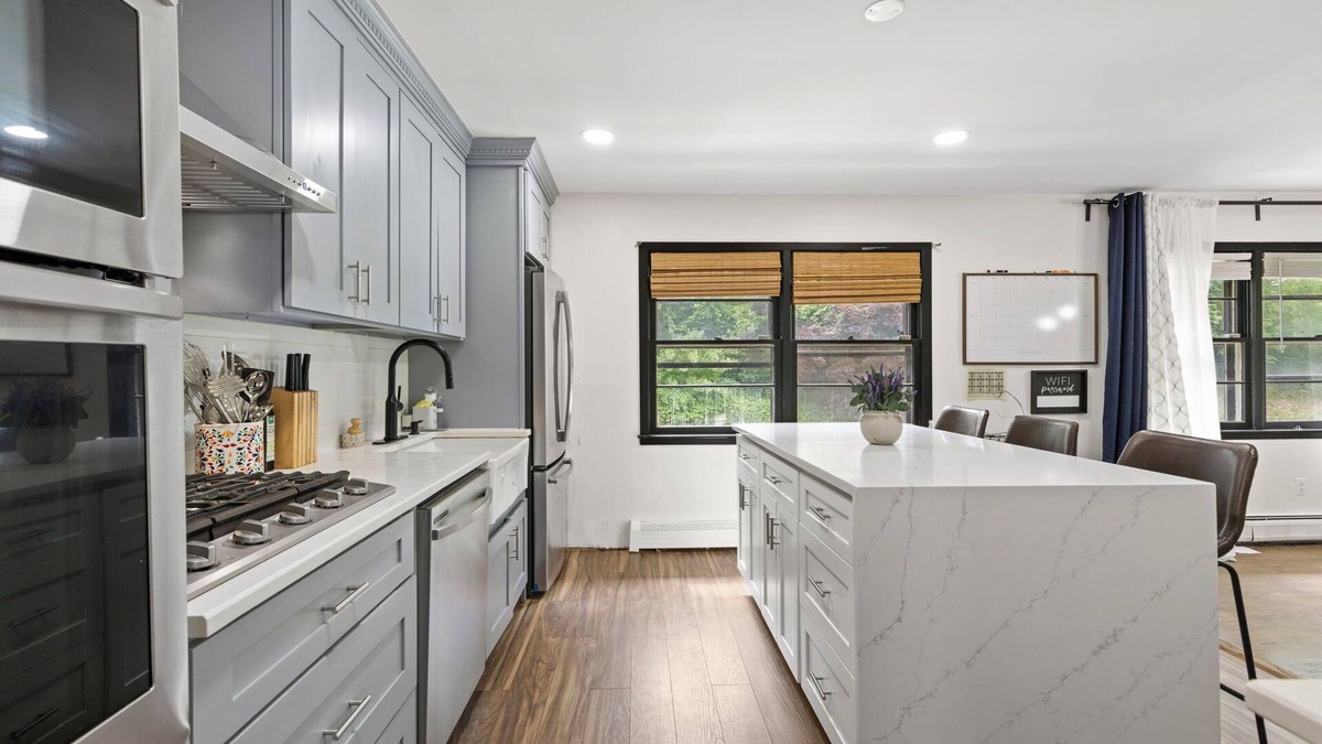 Wanaque House | Spacious, Family Friendly Home