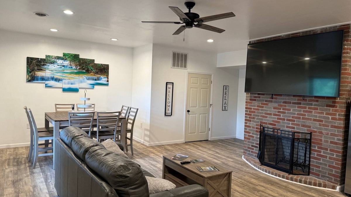 Sutton House | Spacious family friendly 4-BR property with AC, Fireplace and WiFi in Sutton, WV