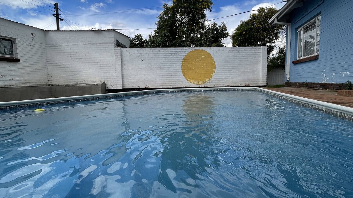 Bulawayo House | Spacious family home. A stroll away from a vibrant shopping centre & golf course