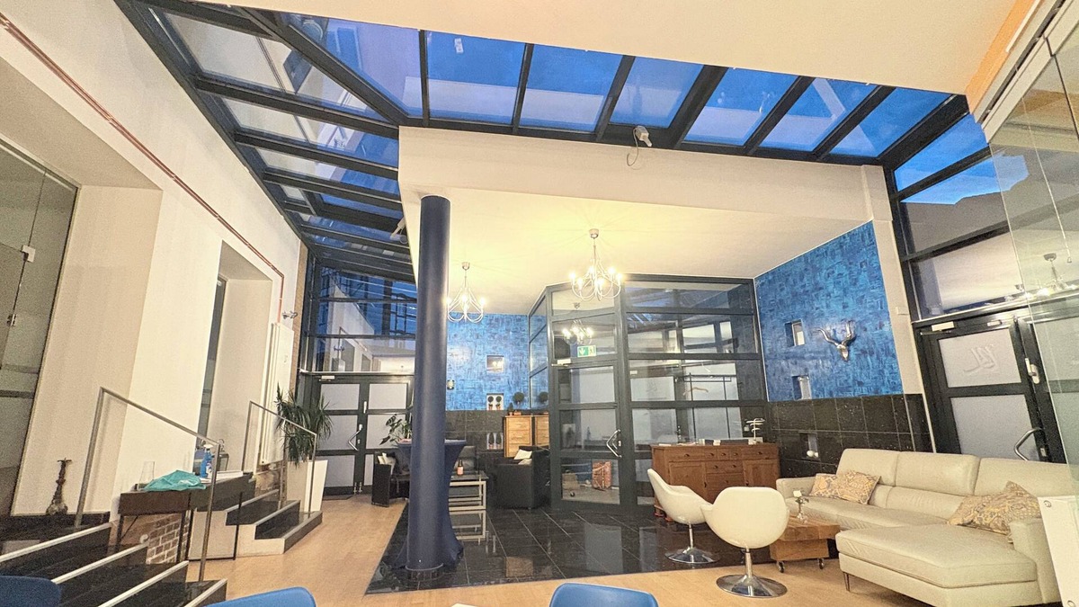 Daberstedt Apartment | Spacious family loft for groups of up to 10 people near the main train station