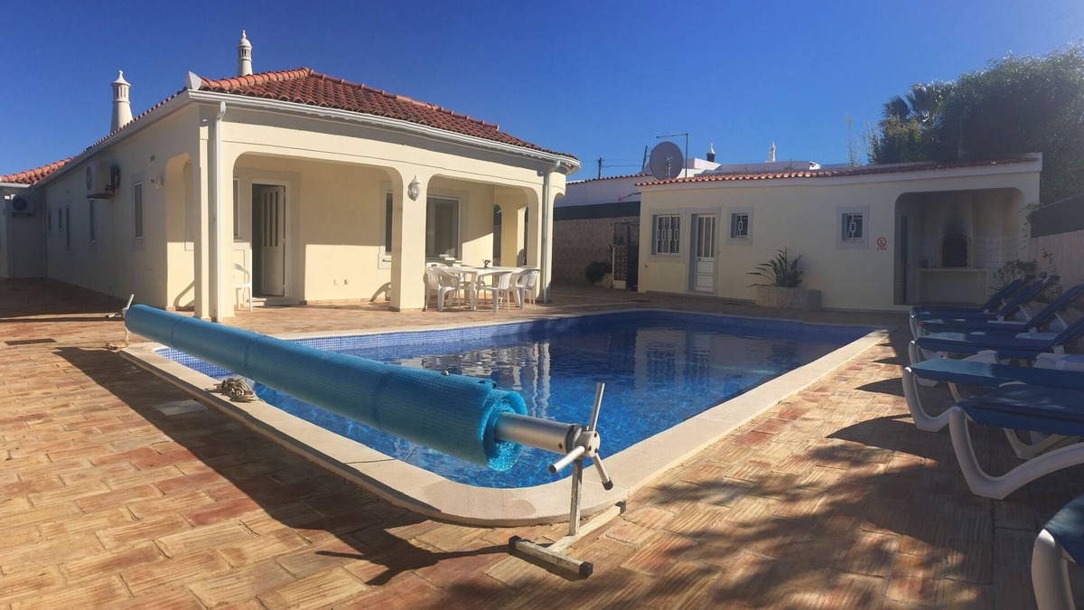 Vale de Parra Villa | Spacious family villa with private pool