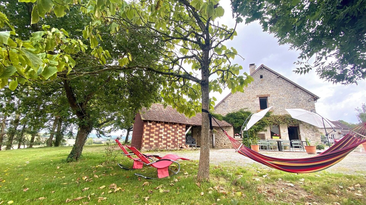 Moulins-le-Carbonnel House | Spacious houses in Normandy, aux Alpes Mancelles