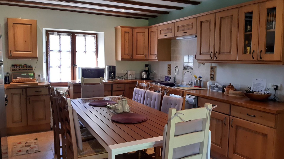 Saint-Aulaye-Puymangou House | Spacious home with pool located 45min away from St Emilion