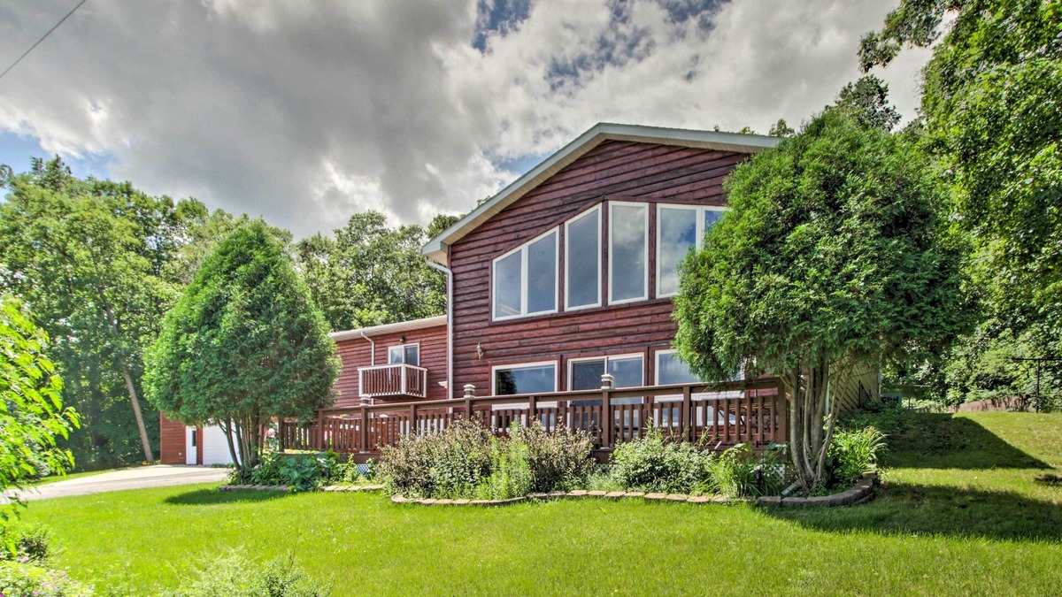 Frazee House | Spacious Frazee Home w/Direct Lake Access!