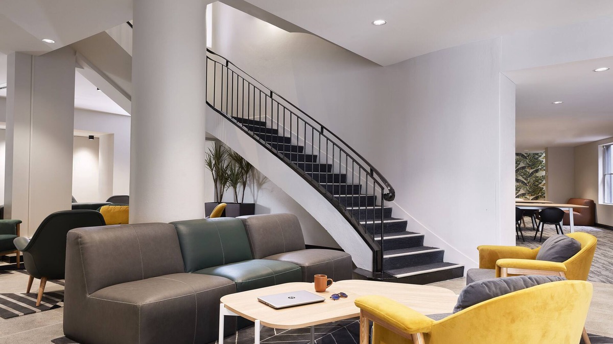 Preston House | Spacious Fully-furnished Studio Room With Utilities and Facilities Included