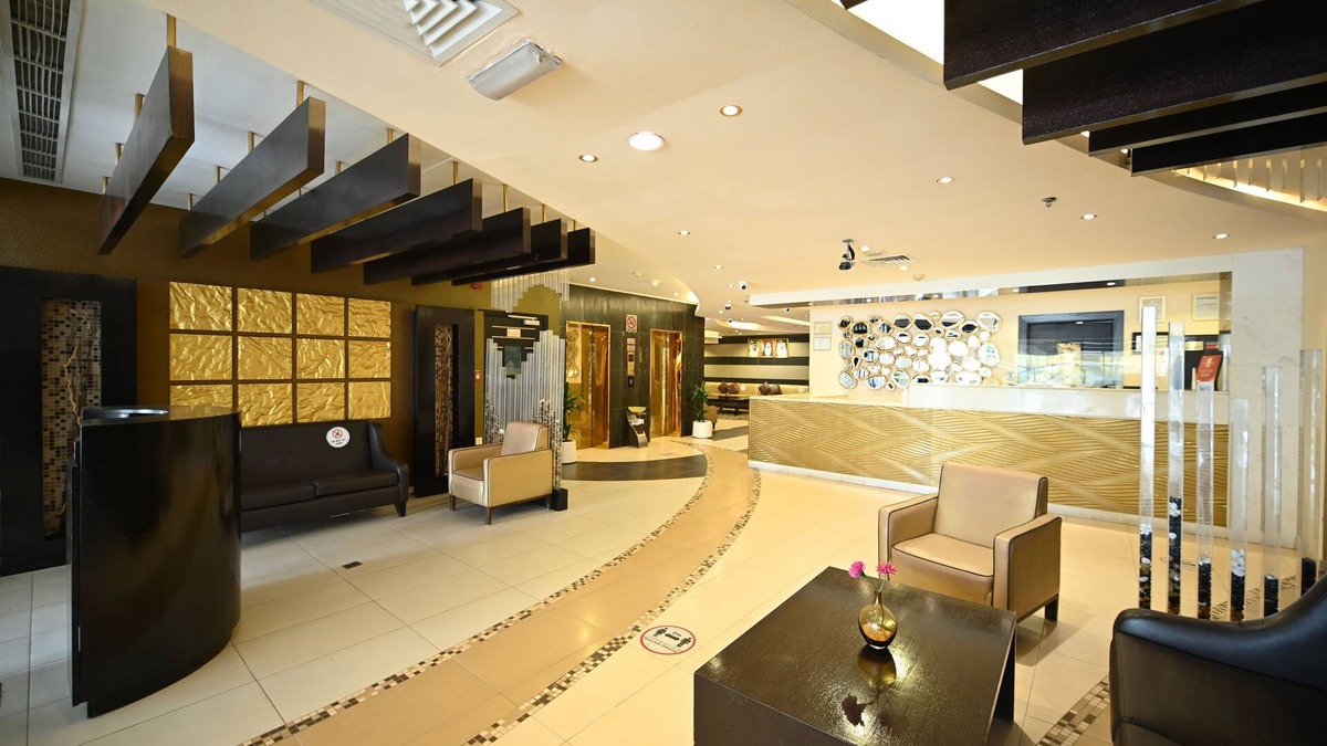 Bur Dubai Apartment | Spacious Furnished 3BRApt Offer -Wi-Fi Parking