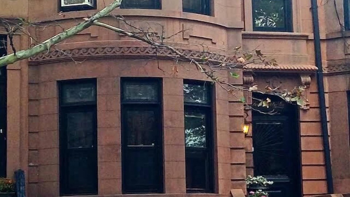 Prospect Heights Apartment | Spacious garden condo in a beautiful Brooklyn Brownstone