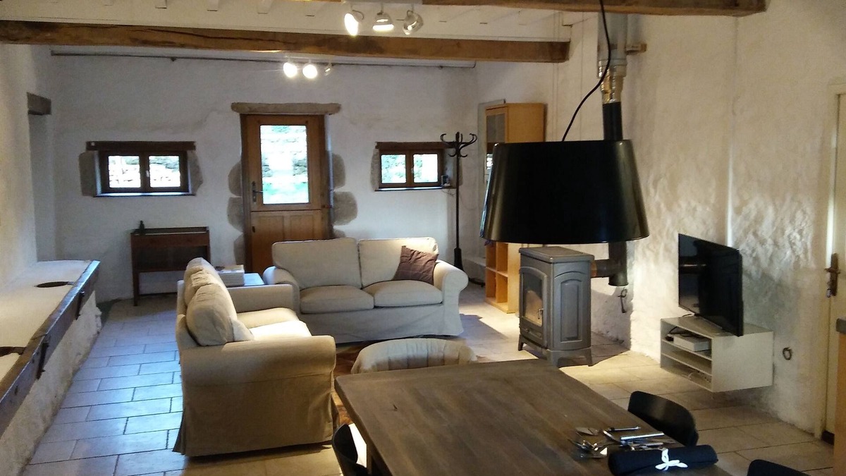Brassy House | Spacious gite with charm in the heart of the Morvan