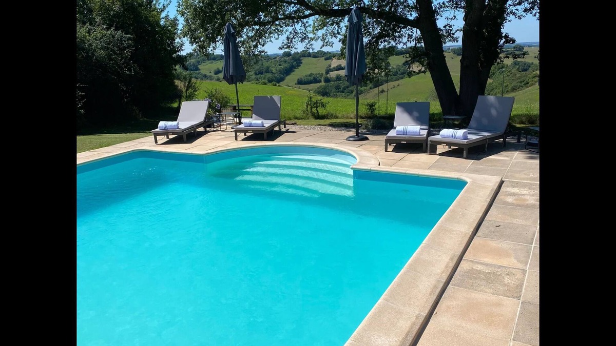 Salerm Cottage | Spacious gite with large heated private swimming pool and new hot tub for 25!