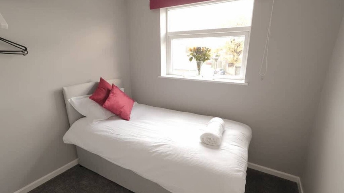 Crawcrook House | SPACIOUS HOMELY HOUSE IN A QUIET STREET ⭐ PERFECT FOR FAMILIES & LARGER GROUPS ⭐