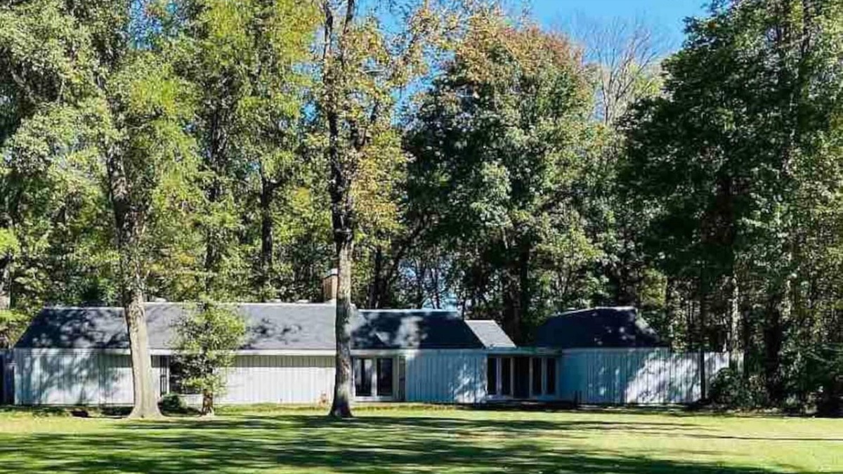Winterville House | Spacious Hideaway | 5 bds, 3 ba
