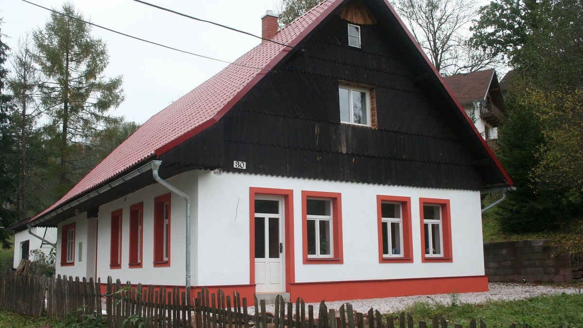 Rudnik u Vrchlabi House | Spacious Holiday Home in Rudník with Garden