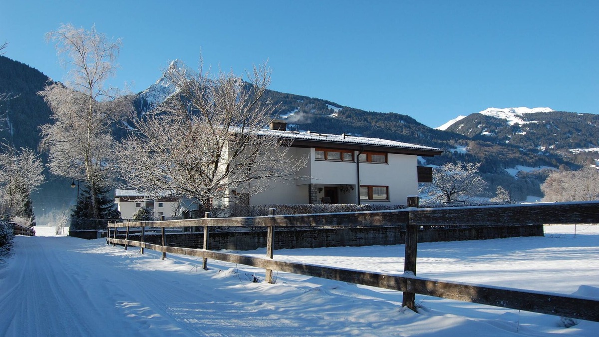 Schruns House | Spacious holiday home with sauna, just a few minutes walk to the ski lift