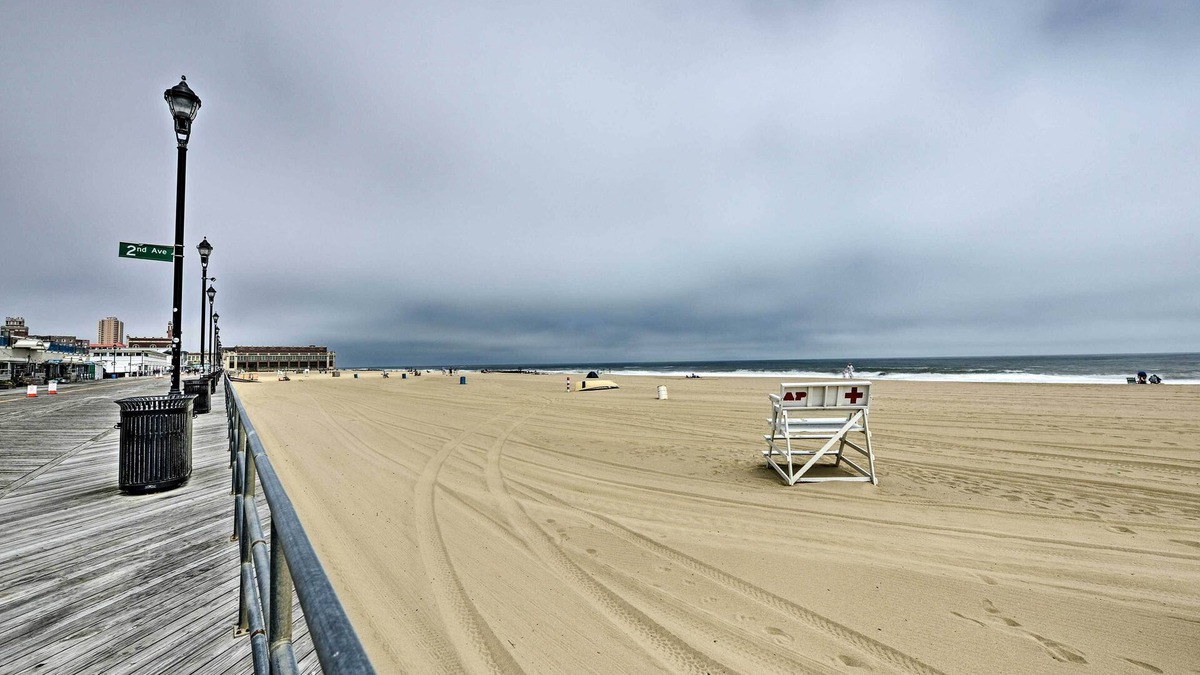 Asbury Park Cottage | Spacious Home ~ 4 Blocks to Asbury Park Beach!