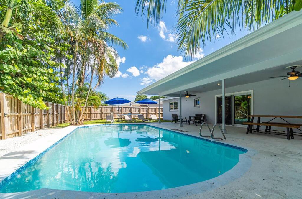 Palm Aire Village West Villa | Spacious Home 4BRs Home, Game Room & Private Pool