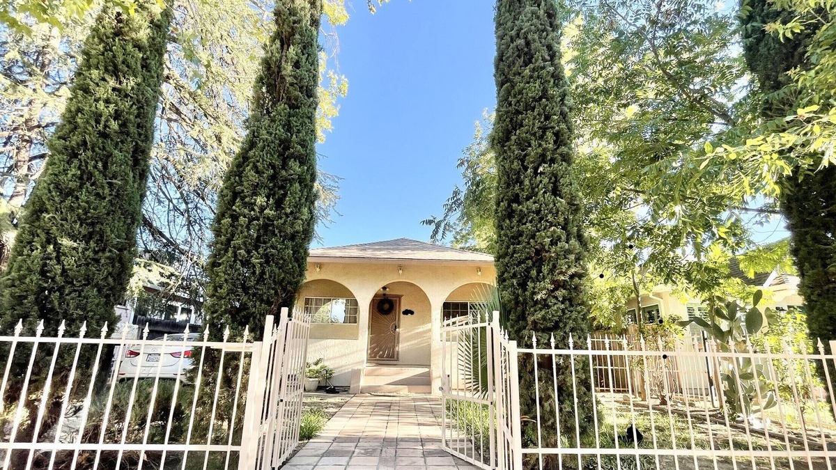 Southeastern Sacramento House | Spacious home near UC Davis med Midtown & Cal Expo