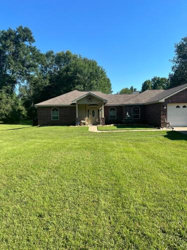 Lufkin House | Spacious home near zoo and expo