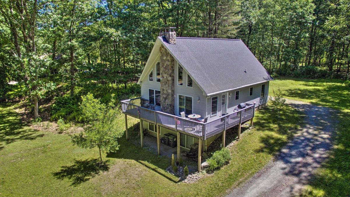 Callicoon House | Spacious Home w/Deck, Grill & Delaware River View