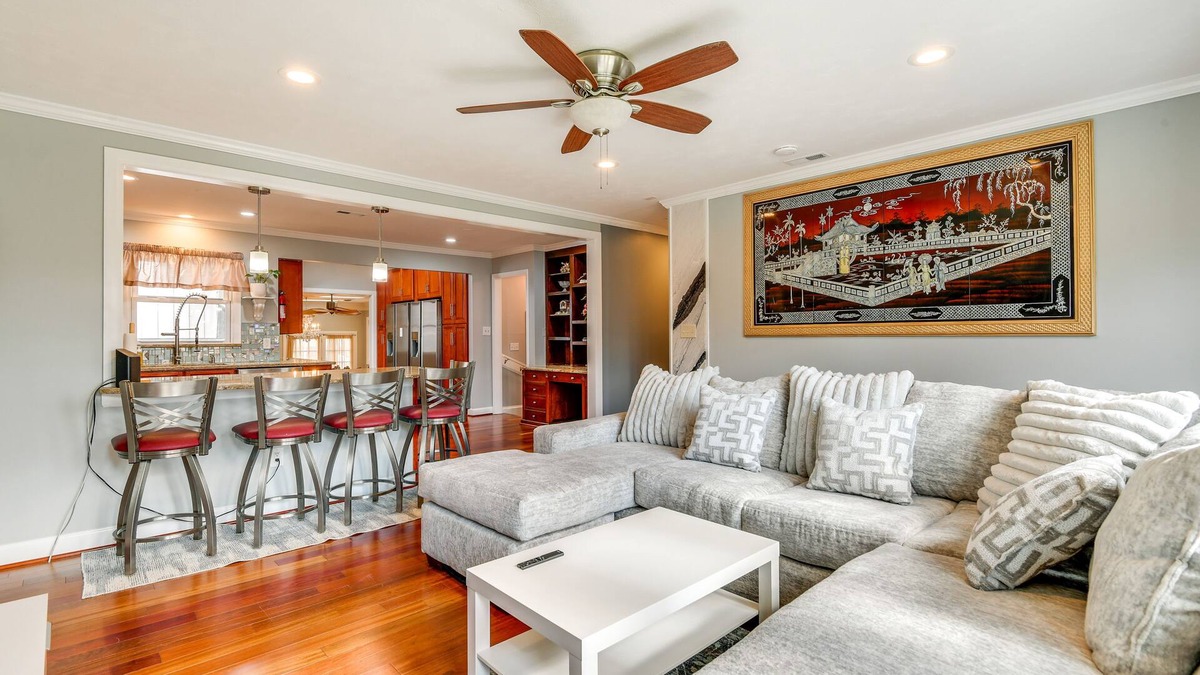 Severn House | Spacious Home w/Tranquil Patio ~ 29 Mi to DC!