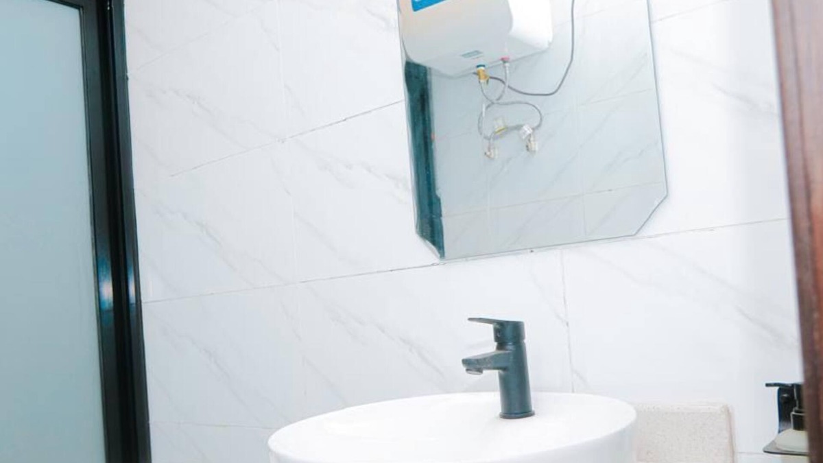 Ngiri-Ngiri Apartment | Spacious hotel suites with AC, WiFi in enchanting Kinshasa