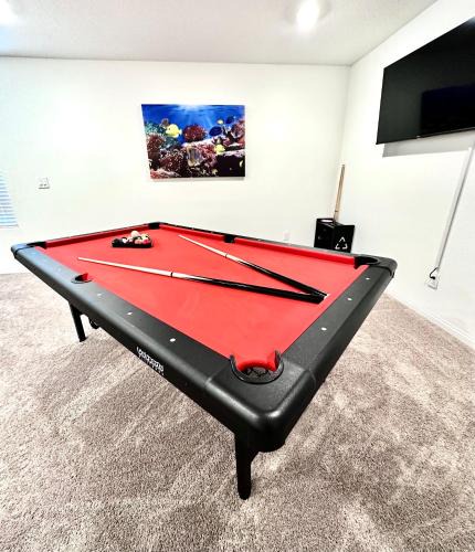Sovana House | Spacious House, 5 bedrooms, Sleeps 12, Near Las Vegas Strip and Airport