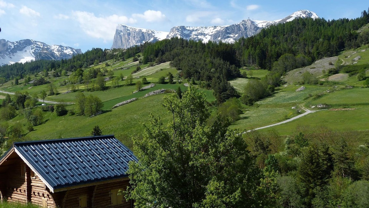 Saint-Etienne-en-Devoluy House | Spacious house, atmosphere quiet chalet, 3 minutes from the ski resorts