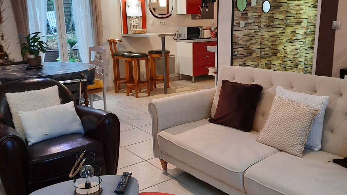 Boult-sur-Suippe House | Spacious house near Reims
