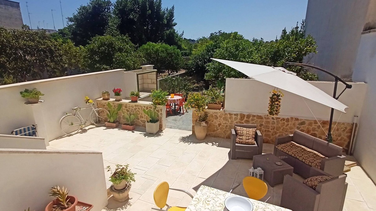 Borgagne House | Spacious house in a quiet hamlet near the sea: 2bedrooms, 2bathrooms and garden