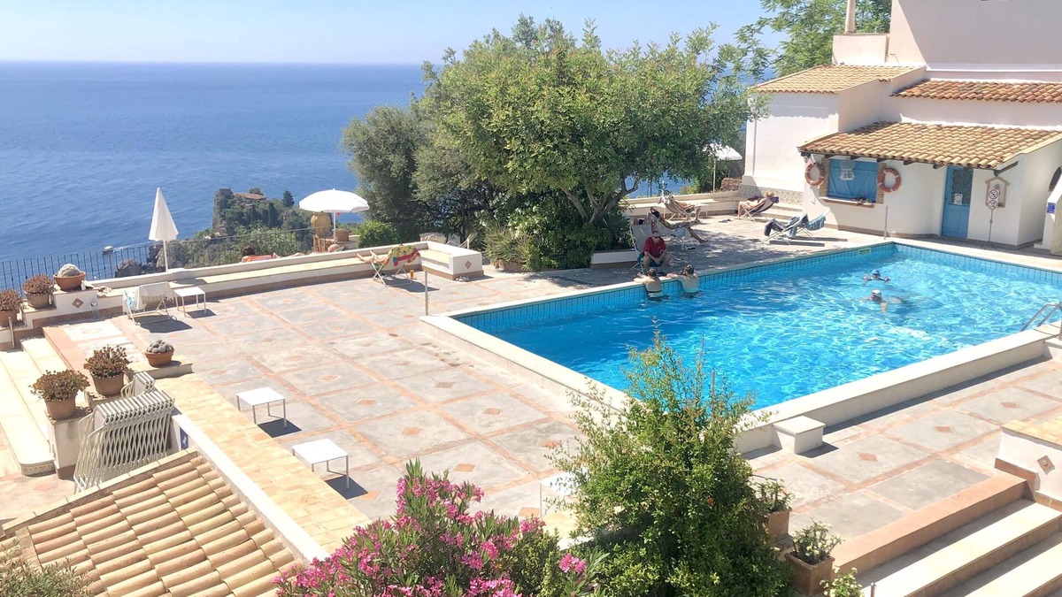 Mazzaro Resort | Spacious house in Resort.