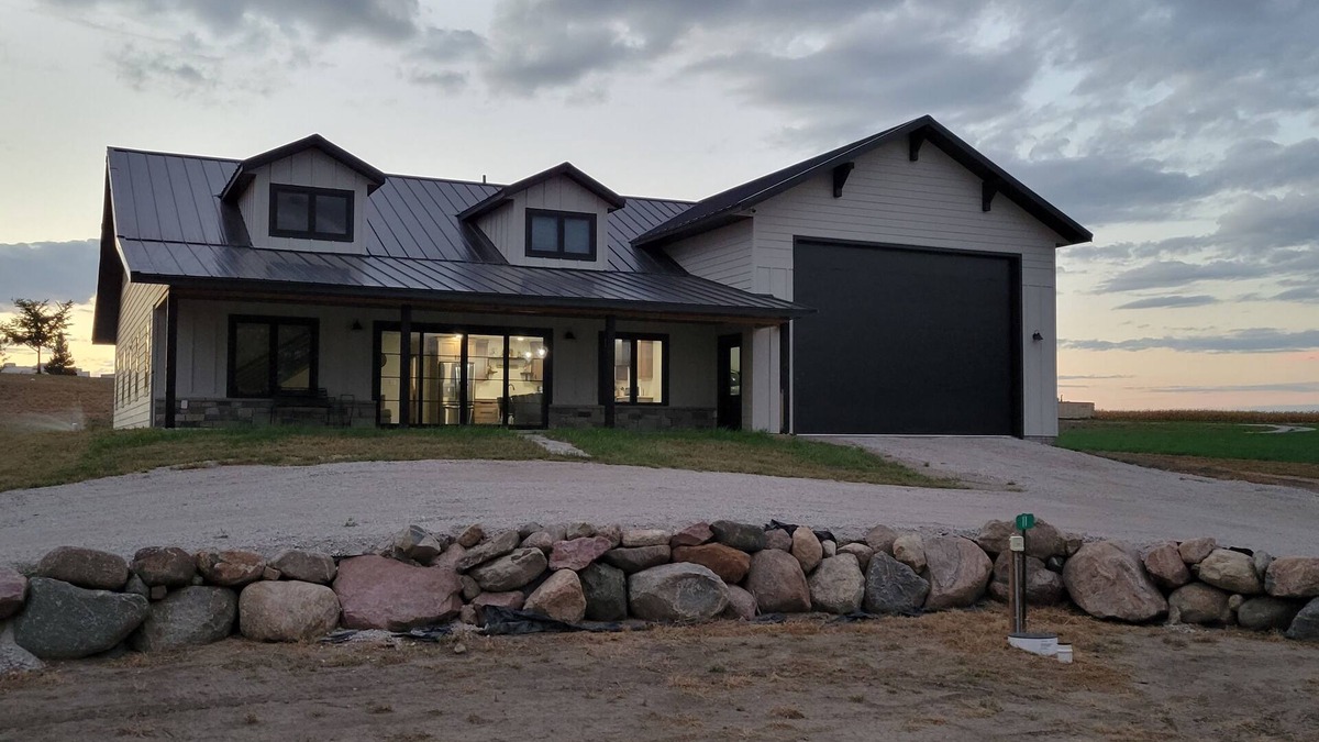 Lake Andes House | Spacious house near a lake with great fishing and boating