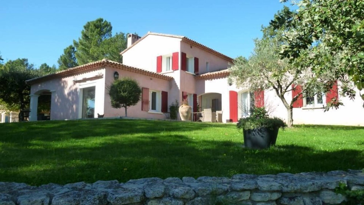 Saint-Restitut House | Spacious house with pool in Provence