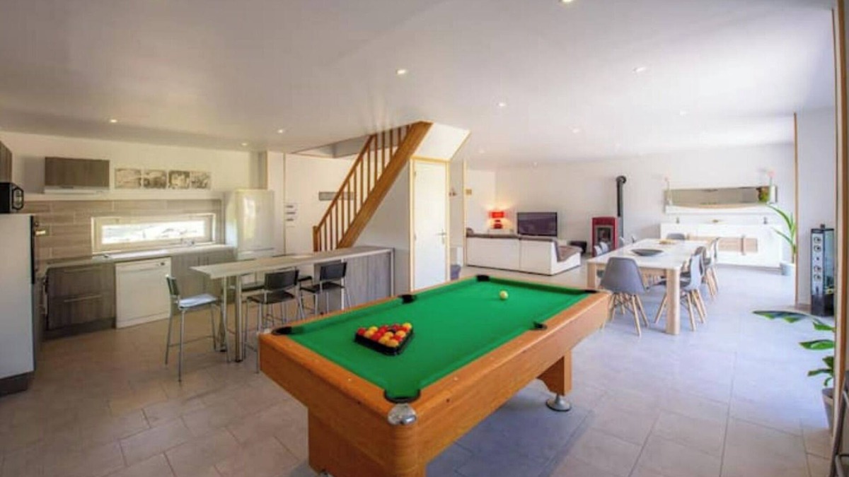 Curcy-sur-Orne House | SPACIOUS HOUSE WITH JACUZZI AND SAUNA
