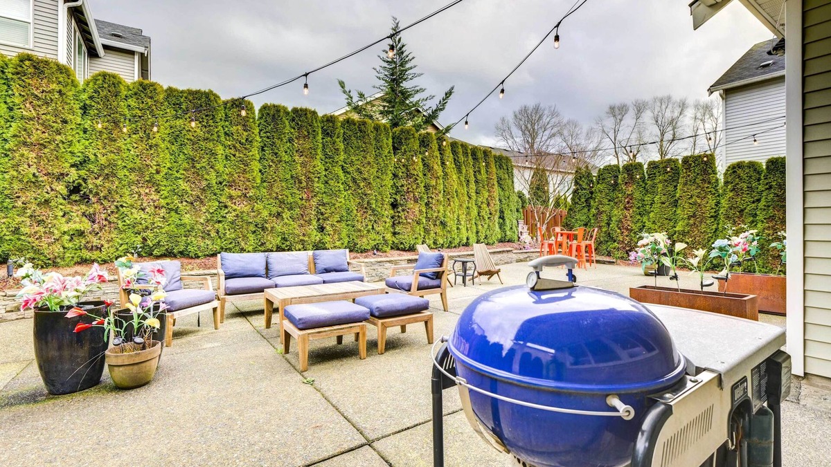 Kent Cottage | Spacious Kent Home Near Seatac Airport w/Patio
