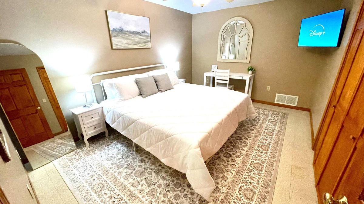 Erie County Apartment | Spacious King Bed Suite at Antique Store