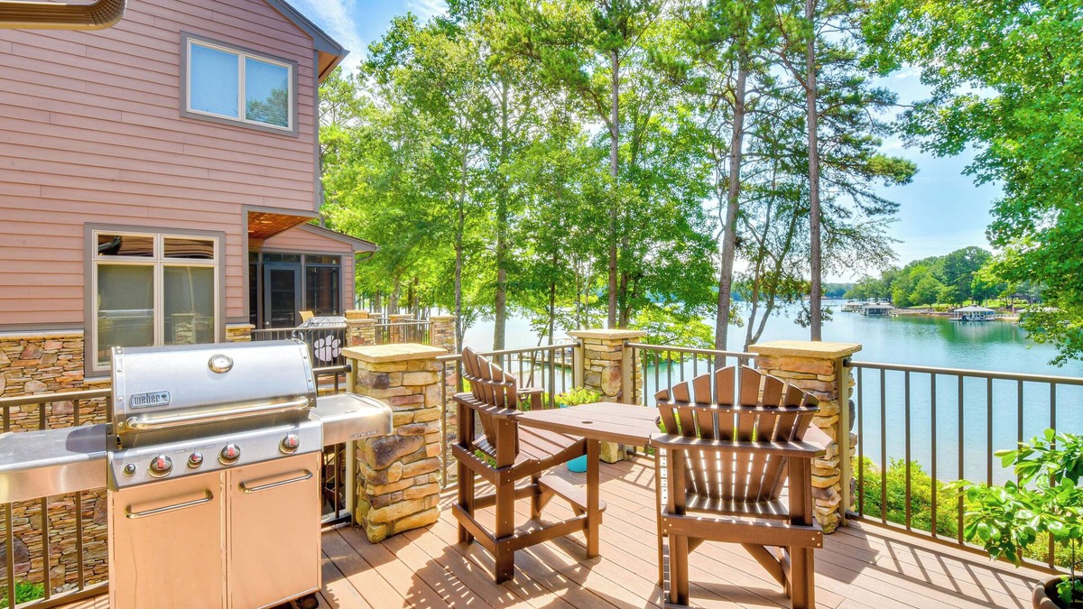 Saxony Forest House | Spacious Lake Keowee Home: Boat Slip & Pool Access