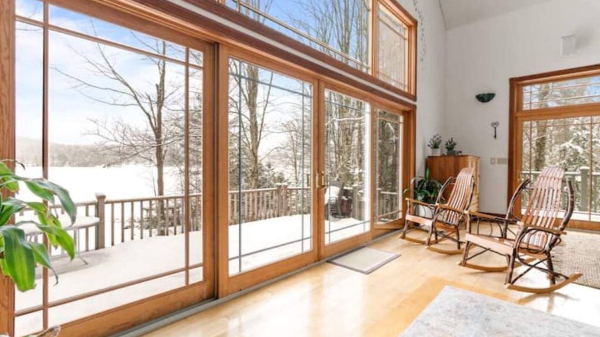Hinesburg House | Spacious Lakefront Retreat w/Stunning Views