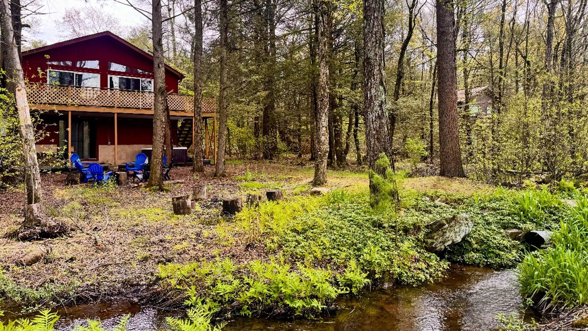 White Haven House | Spacious lakefront home w/private hot tub, pool table, patio, fire pit & grill