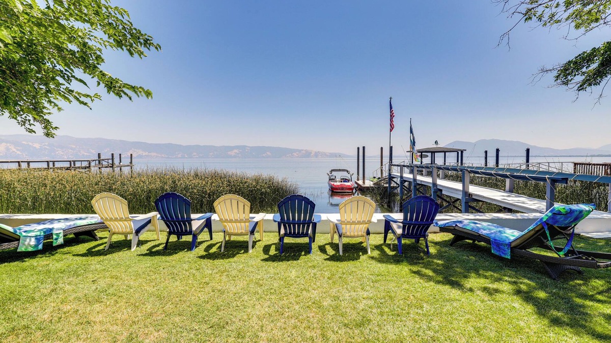 North Lakeport House | Spacious Lakeport House on Clear Lake w/Dock