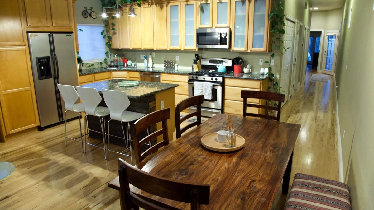 Curtis Park House | Spacious Lounging Comfort w/500 sqft Rooftop Deck Overlooking Downtown Denver
