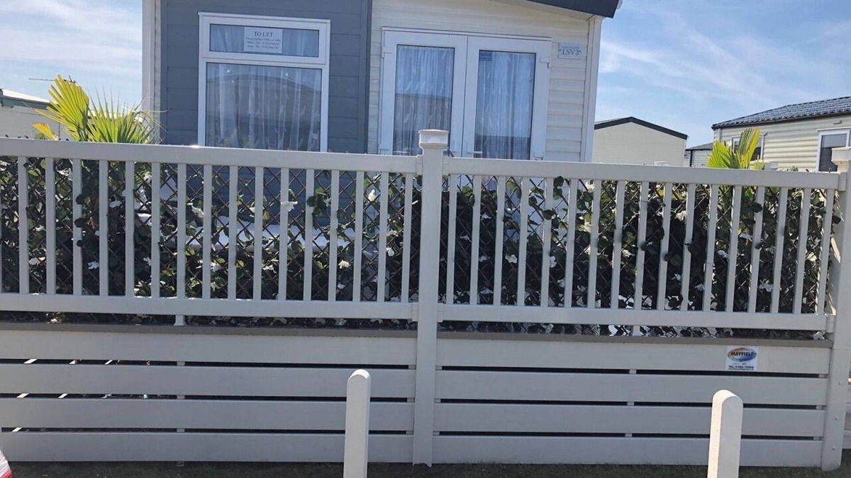 Lydd-on-Sea House | Spacious Lovely Holiday Home, New 2019 Caravan
