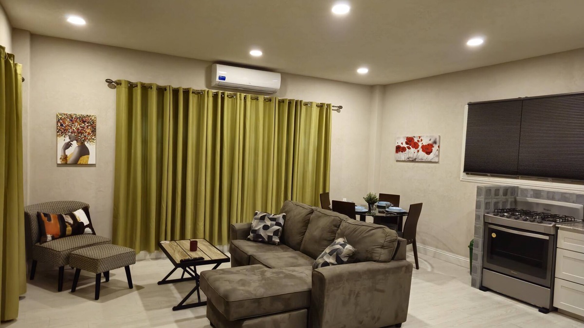 Georgetown Apartment | Spacious Luxurious Flat - Safe Neighborhood In Embassies and Hotel Area