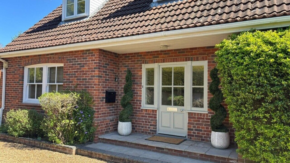 Holt House | Spacious, luxurious house in Holt, total refurbishment: new from April 2025