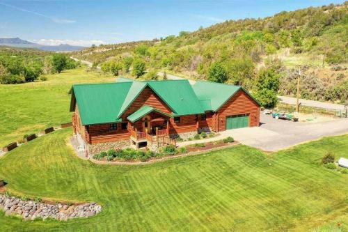 Collbran Ski Chalet | Spacious Luxury Log Home - 25 Min to Skiing, Boating and Trails!