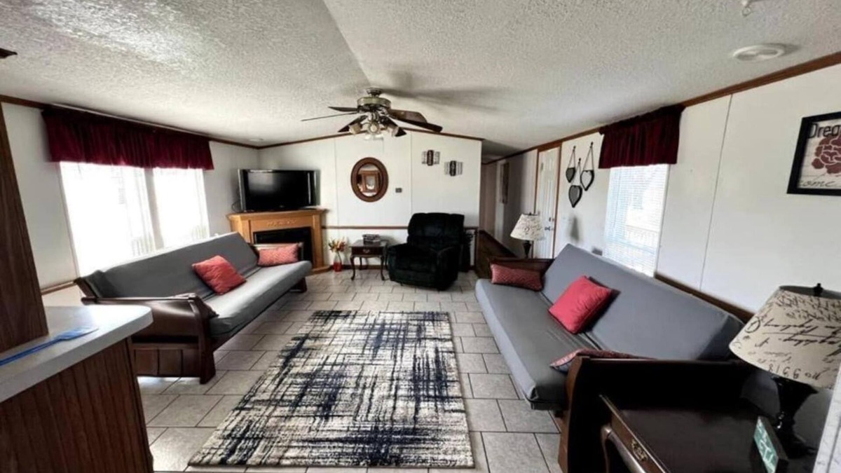 Bloomington House | Spacious Model Home in Bloomington
