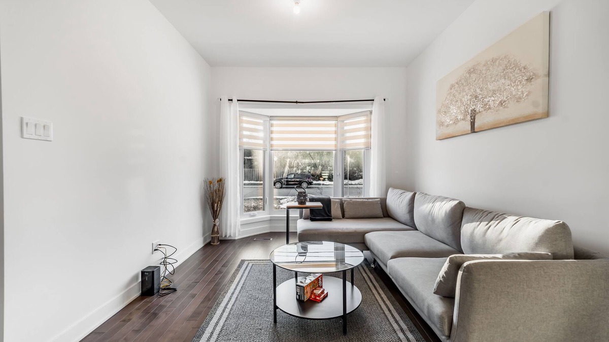 Pointe Claire Villa | Spacious Modern Brand New Home