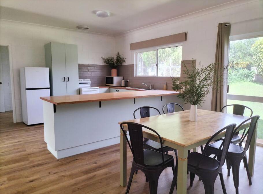 Atherton House | Spacious, Modern & Central