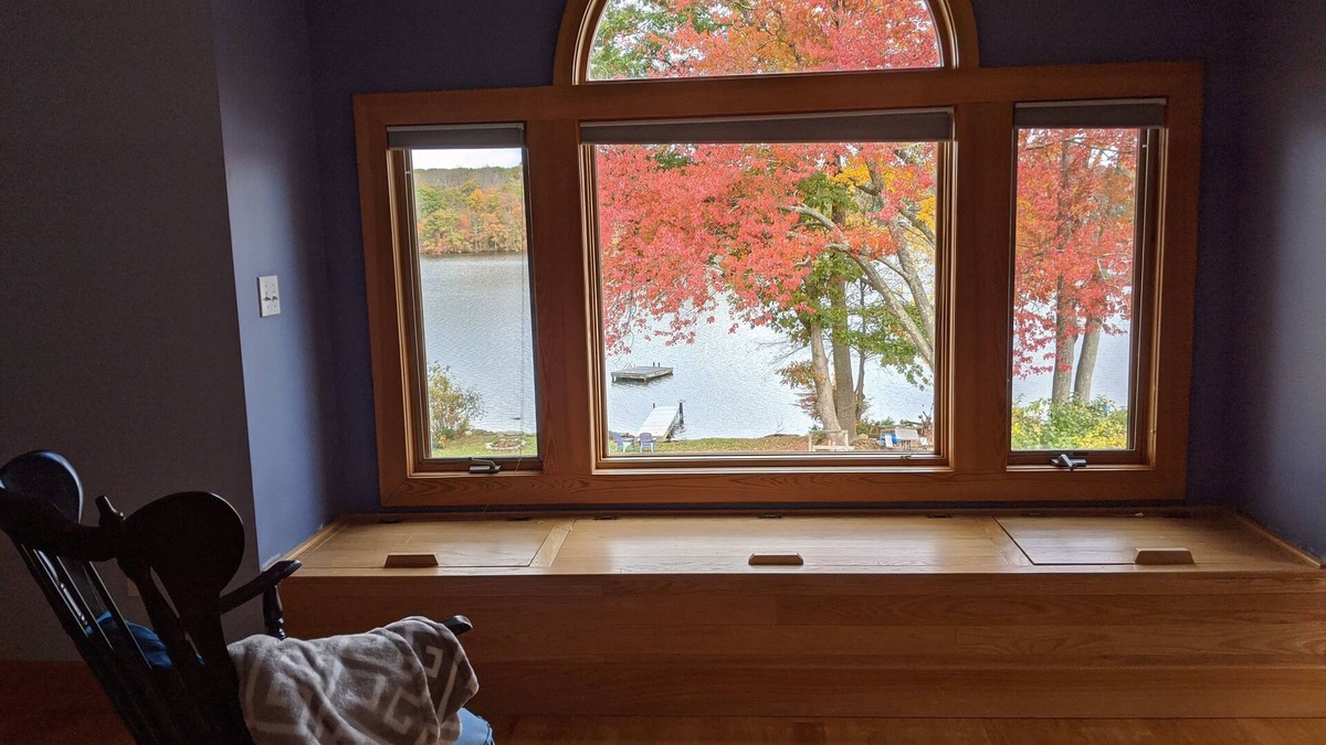 Andover House | Spacious modern home on private lake