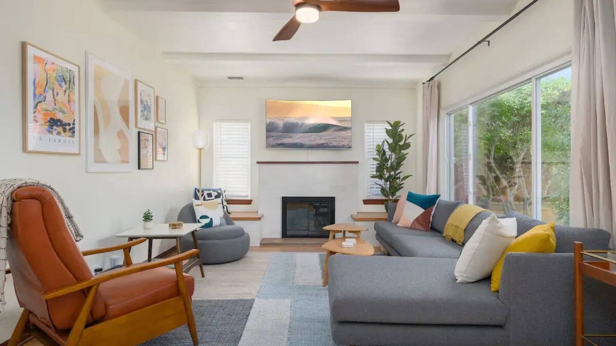 Normal Heights House | Spacious & Modern New Backyard 94 Walk Scorenn