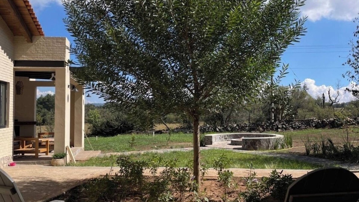 Tapalpa House | Spacious Modern/Ruatic 4-bedroom house in tranquil Tapalpa.